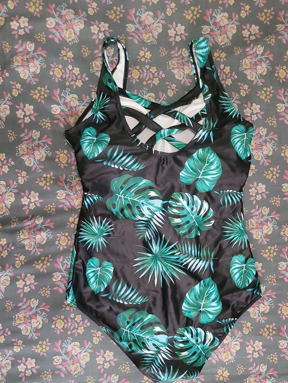 Swimsuit - Picture 2 of 4
